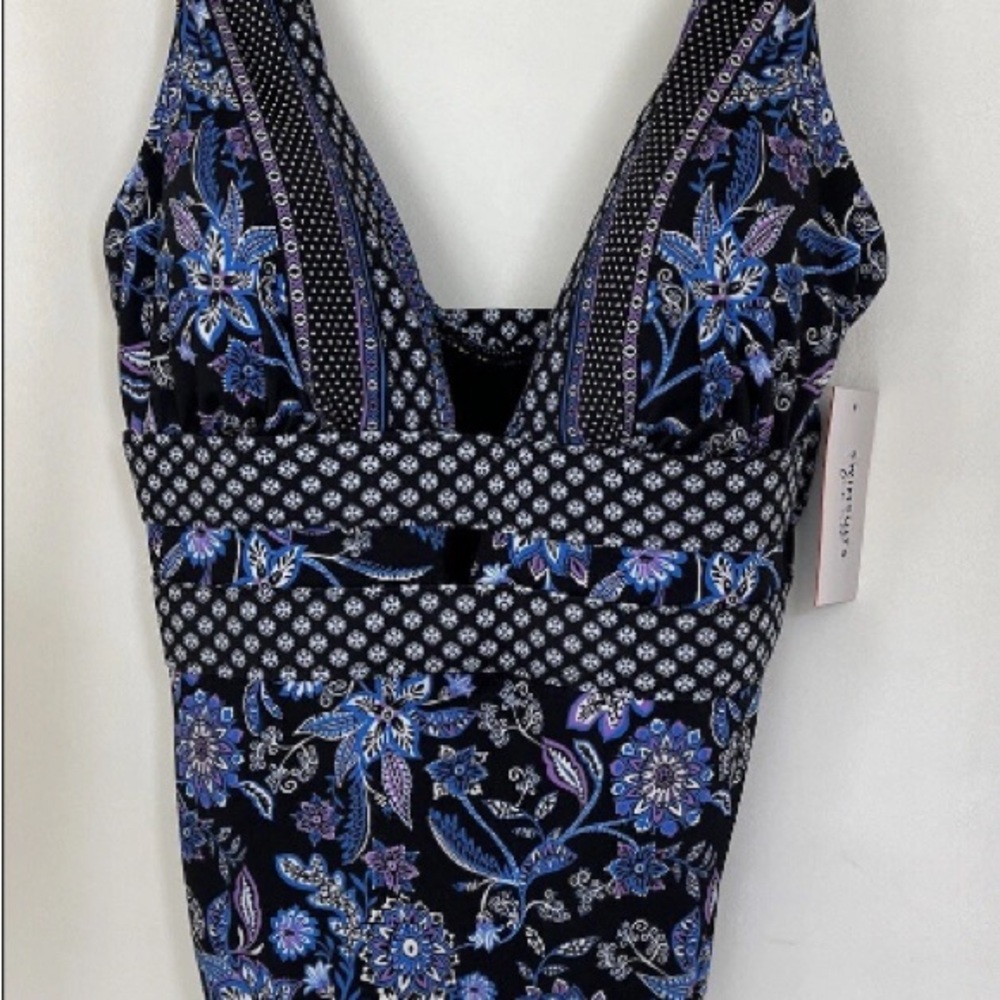 Blue Floral Size 16 One-Piece Swimsuits For All brand - Picture 2 of 10